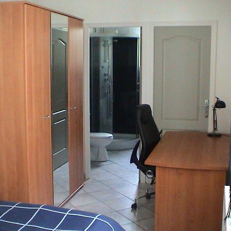 Homestay Lille Bagian luar foto